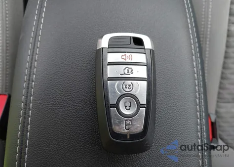 2022 Ford Escape Se z USA, uszkodzony, nr VIN 1FMCU9G63NUA75450